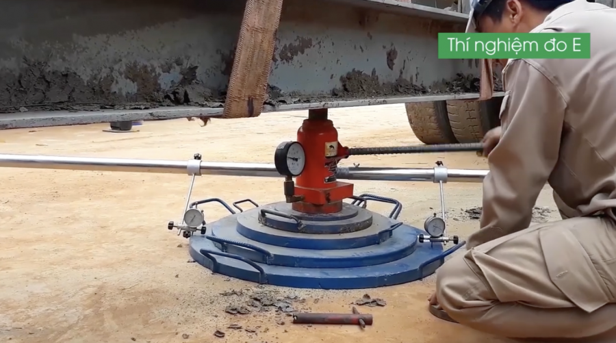 Bộ đo E bằng tấm ép cứng