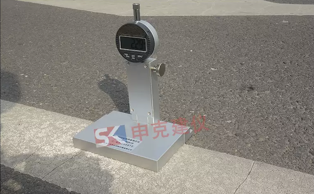 THIẾT BỊ ĐO ĐỘ DÀY SƠN VẠCH KẺ ĐƯỜNG