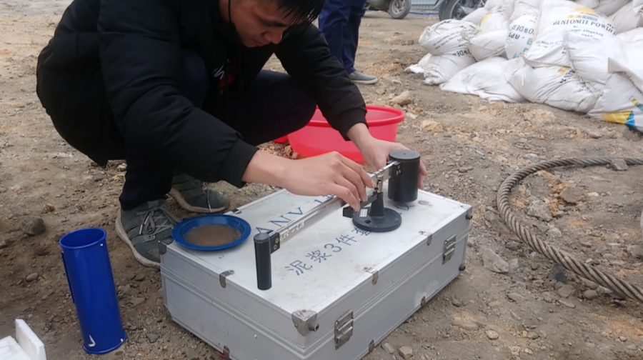 cân tỷ trọng bentonite