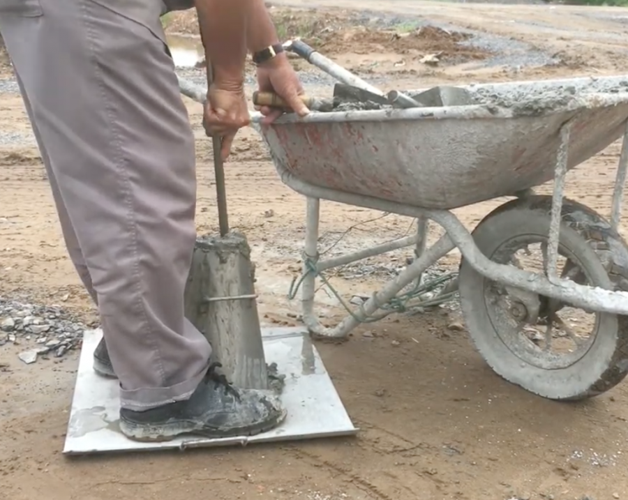 côn đo độ sụt