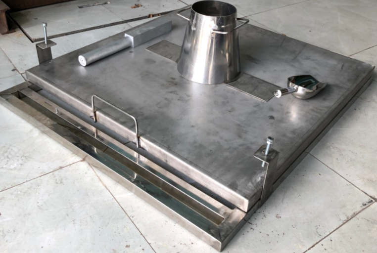 Dụng cụ đo độ chảy xoè của bê tông