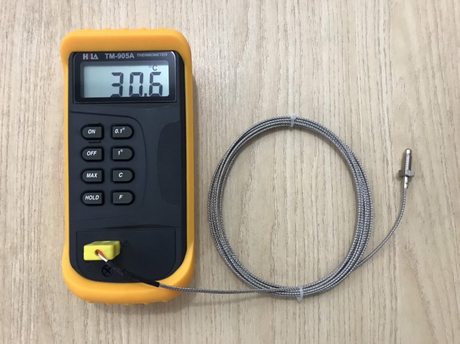 Máy đo nhiệt độ trong lõi bê tông