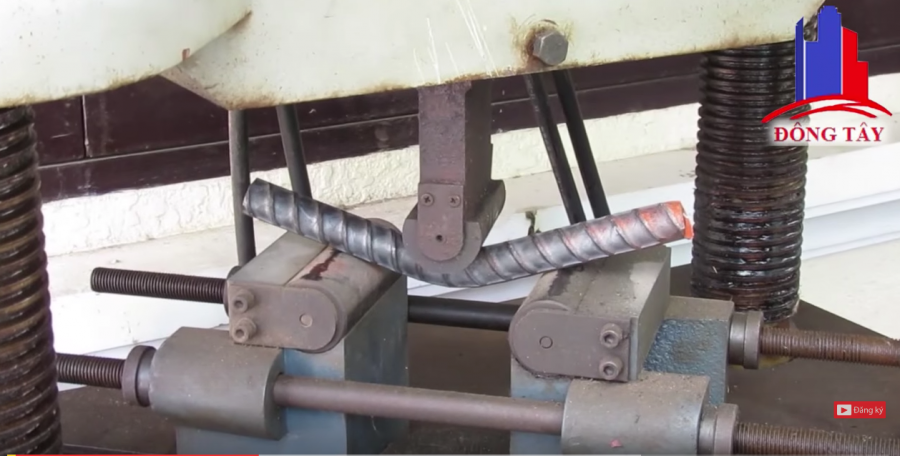 máy kéo nén vạn năng