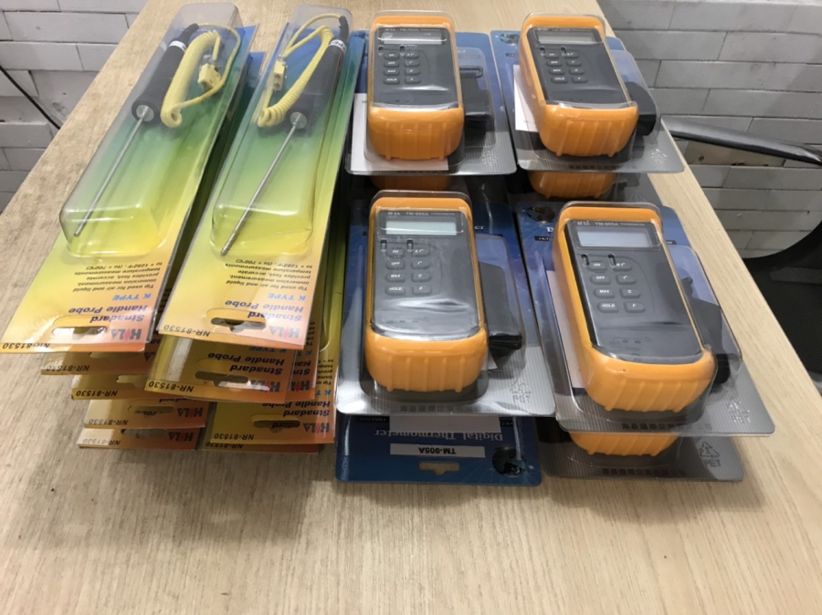 nhiệt kế đo nhiệt độ trong lõi bê tông